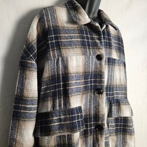 Stitch + Feather Plaid Oversized Shacket Jacket Women Blue Tan White‎ RN 149137